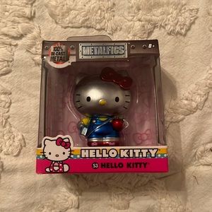 😇😜Hello Kitty figure😇😜